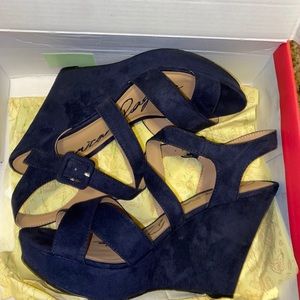 American Rag navy wedge heel